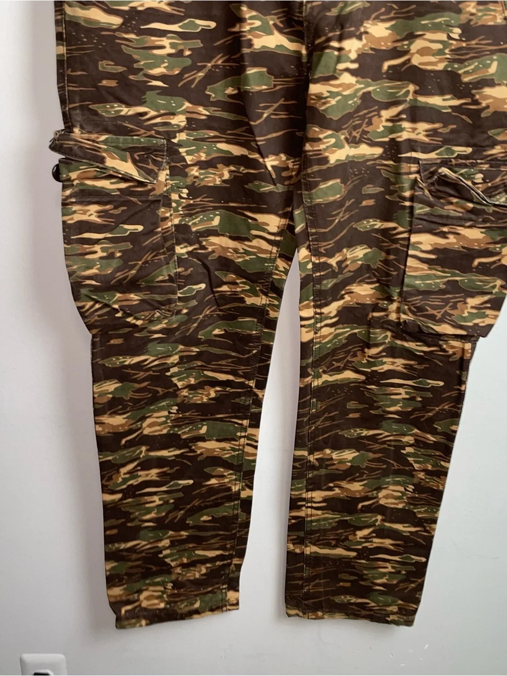 Ecko Unlimited Tigerstripe Camo Cargo Pants - Green/Brown/Tan